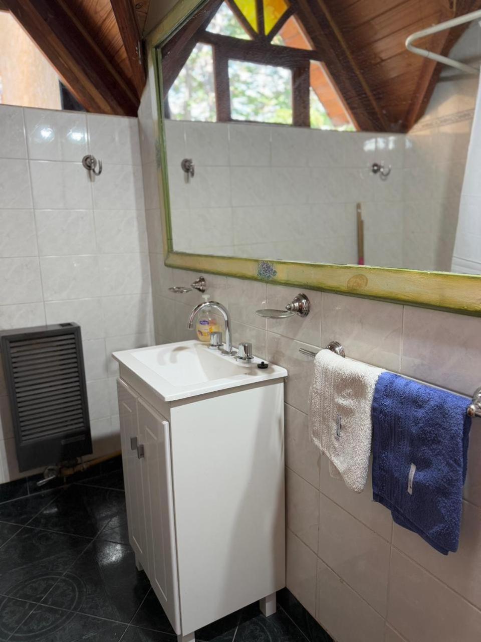 Casa Departamento En El Bosque Leilighet Ushuaia Eksteriør bilde